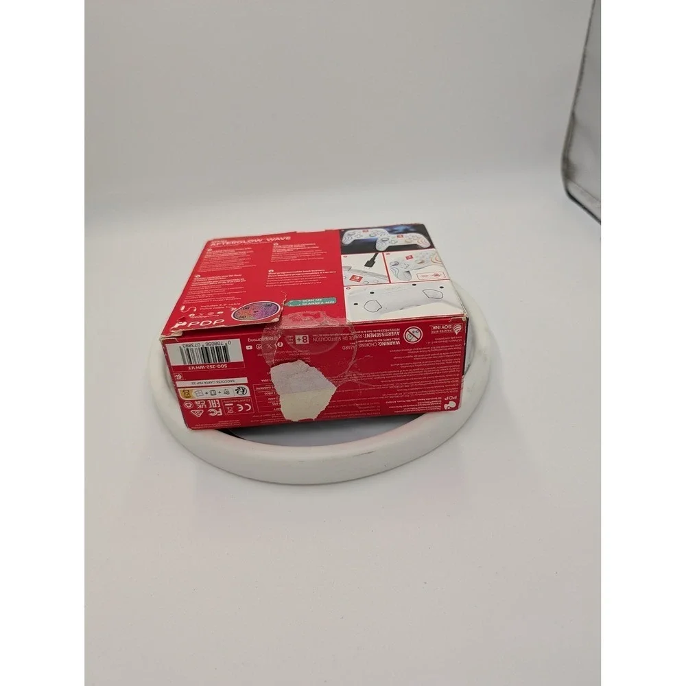 PDP Afterglow Wave‎ Wireless Controller Nintendo Switch White RGB 500-252-WH-V1